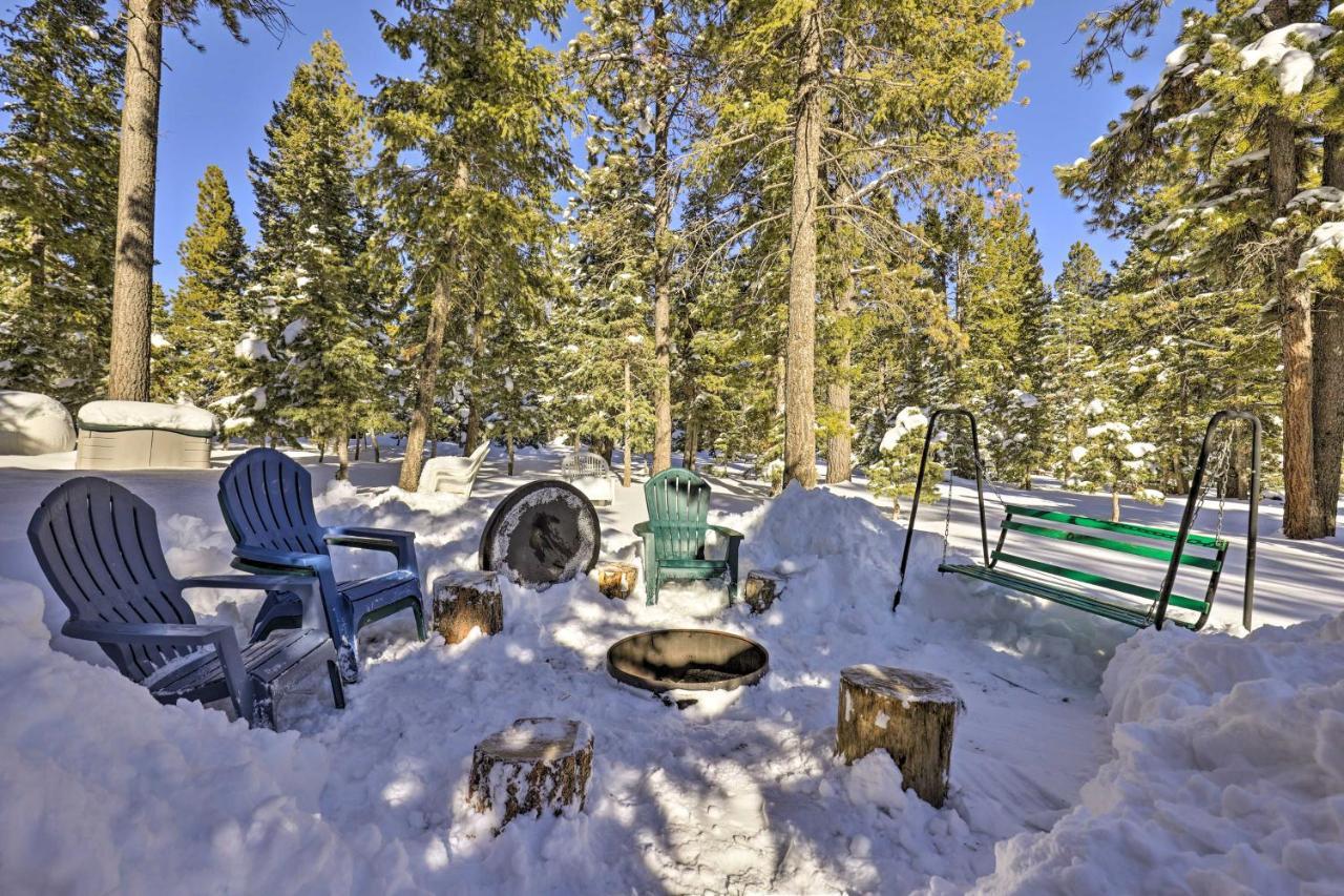 Rustic Duck Creek Village Cabin With Fire Pit! Bagian luar foto